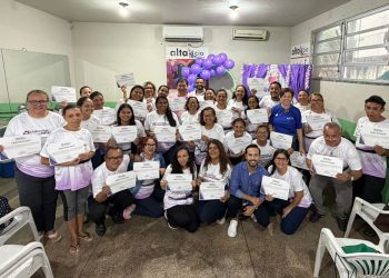 Dr. Thomas capacita cuidadores comunitários
