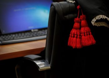 TJAM funcionará em regime de plantão hoje