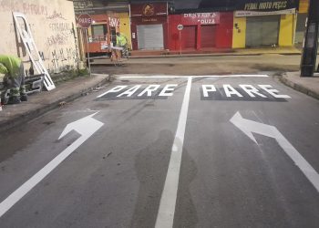Sinalização viária é ampliada em Manaus