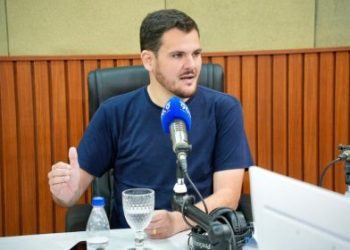 Esperando o convite ou áudio com imagem do finado Lombardi.