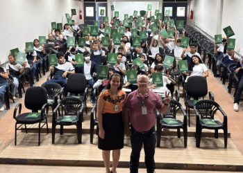 Suframa nas Escolas visita alunos premiados