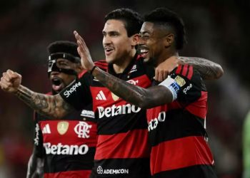 Flamengo vence o Cusco e fica próximo de primeiro lugar geral na fase de grupo da Libertadores