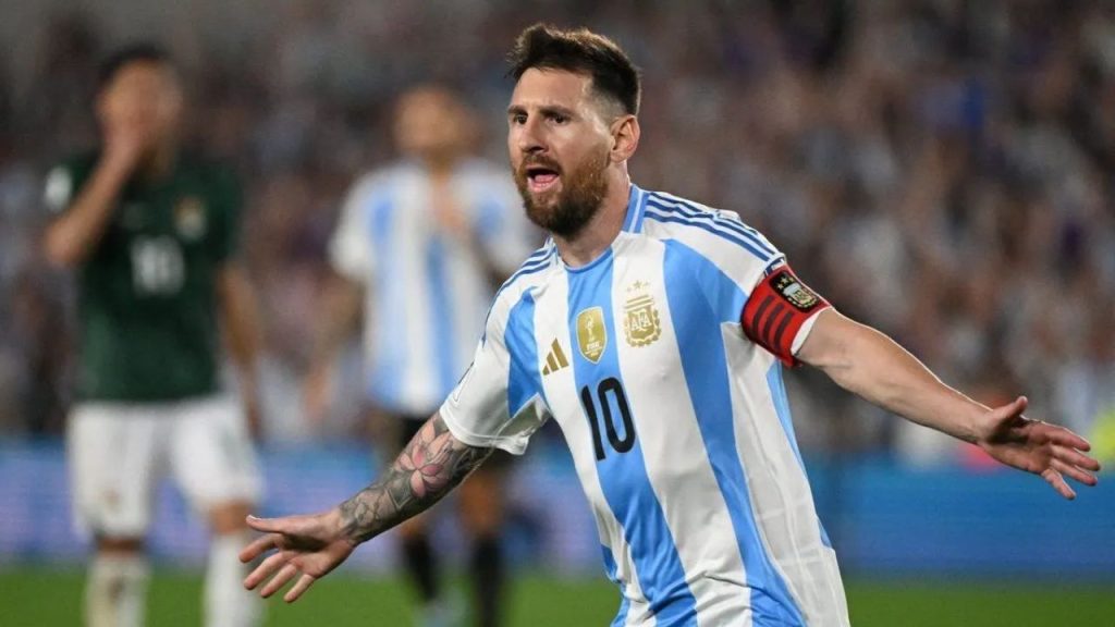 Messi dá show, faz três gols e coloca Argentina na liderança do grupo