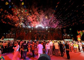 FESTIVAL FOLCLÓRICO DO AMAZONAS E JOGOS DA SELEÇÃO – Quando a cidade volta a brincar, alguma coisa importante está acontecendo