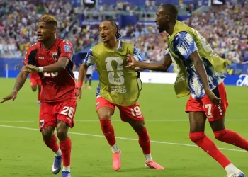 Cabo Verde apaga o brilho da Celeste e empata em Miami