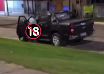 Motorista sem vergonha é flagrado 'metend0 a vara' em rua de Manaus