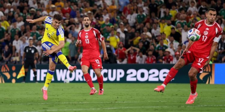 Suécia goleia Tunísia e assume a liderança do Grupo G da Copa
