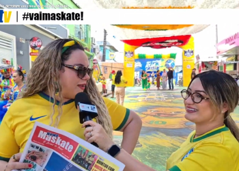 Estamos ao vivo, em ritmo de folia e em clima de Copa do Mundo!