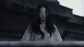 A mulher de branco da Ponte Rio Negro