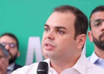 GREVE DOS ÔNIBUS EM MANAUS: O FOGO NO CABARÉ POLÍTICO EM QUE TODOS PERDEM…