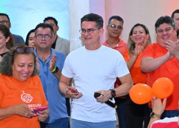 No Novo Aleixo, David reúne lideranças e mostra resultados para defender projeto de mudança no Amazonas