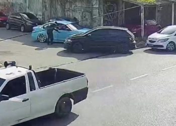 Veja o momento em que empresário é sequestrado por criminosos em Manaus