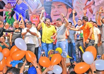 MENEZÃO X BUCHADA – Justiça inocenta coronel e condena ex-ministro de Lula a pagar os custos