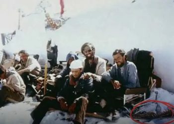 Viraram canibais – A história real dos sobreviventes dos Andes